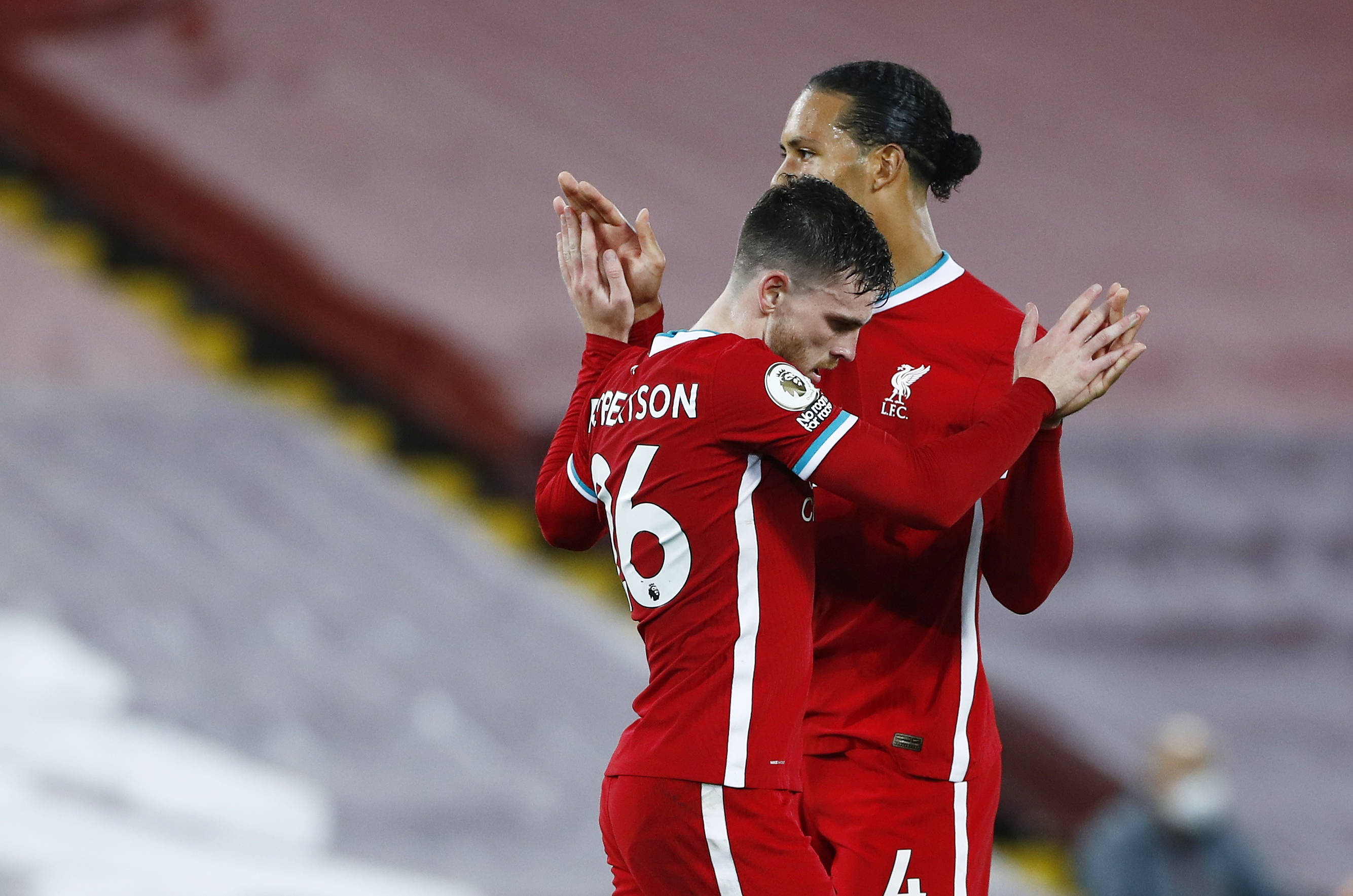 俱乐部对门 俱乐部对门